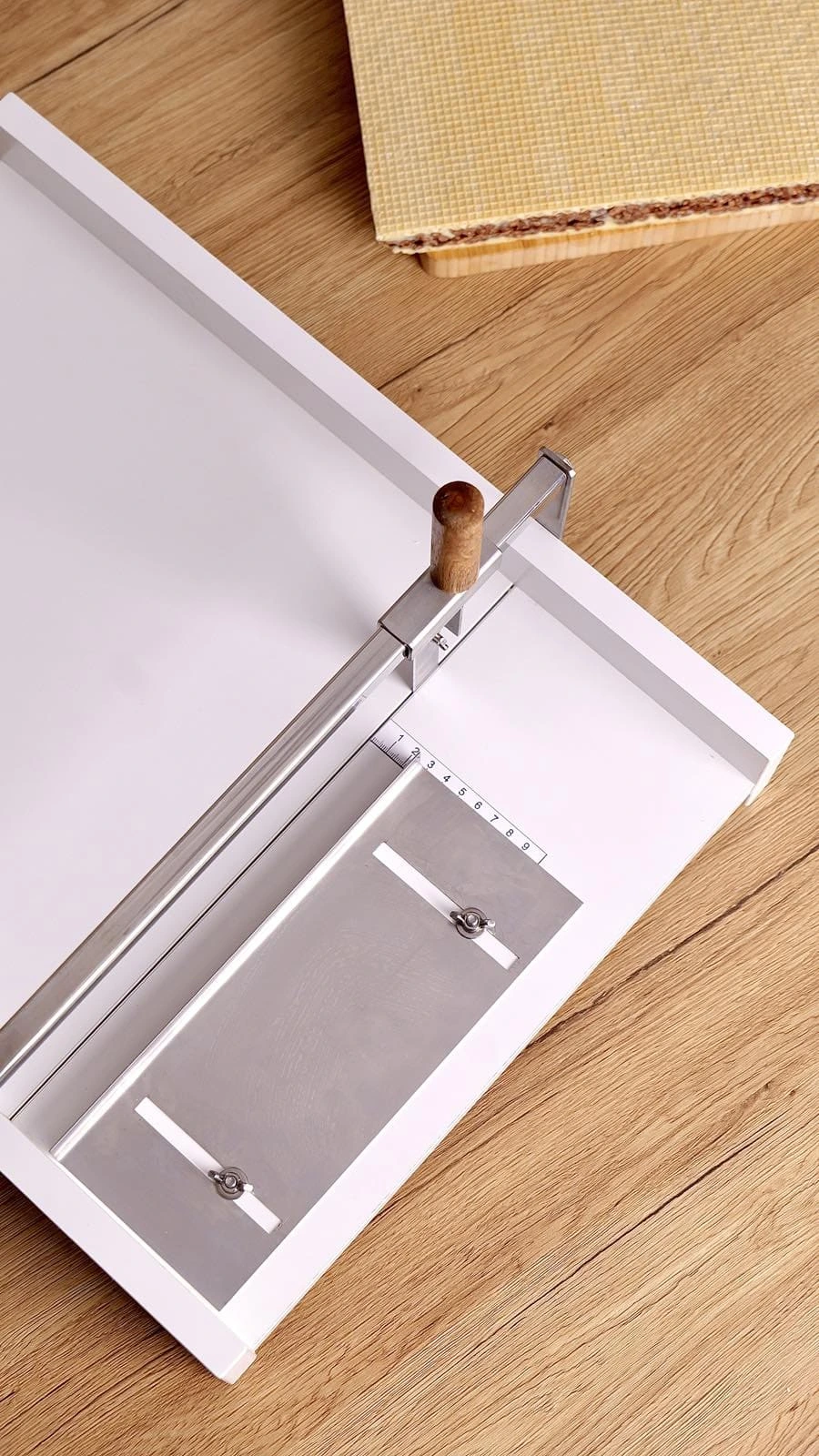 Profesionalna mašina za sečenje kolača i seckalica za kolače sa nožem za rezanje kolača od inoxa AISI 304